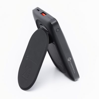 FORCELL F-ENERGY F10K2 MagStand külső akkumulátor, kompatibilis a MagSafe PD QC3.0-val, 5A 20W 10000 mAh, fekete
