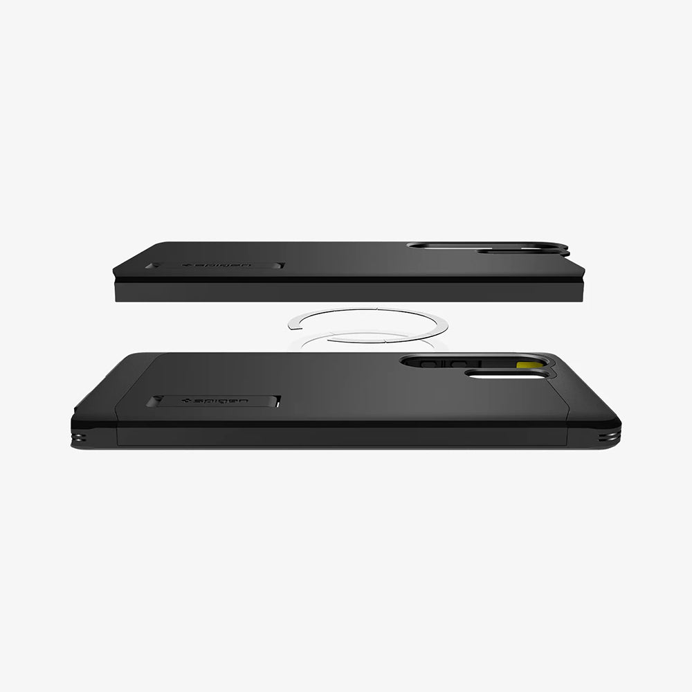 Husa de protectie Spigen Tough Armor MagSafe (ACS08964) compatibil cu Samsung Galaxy S25 Ultra, Negru