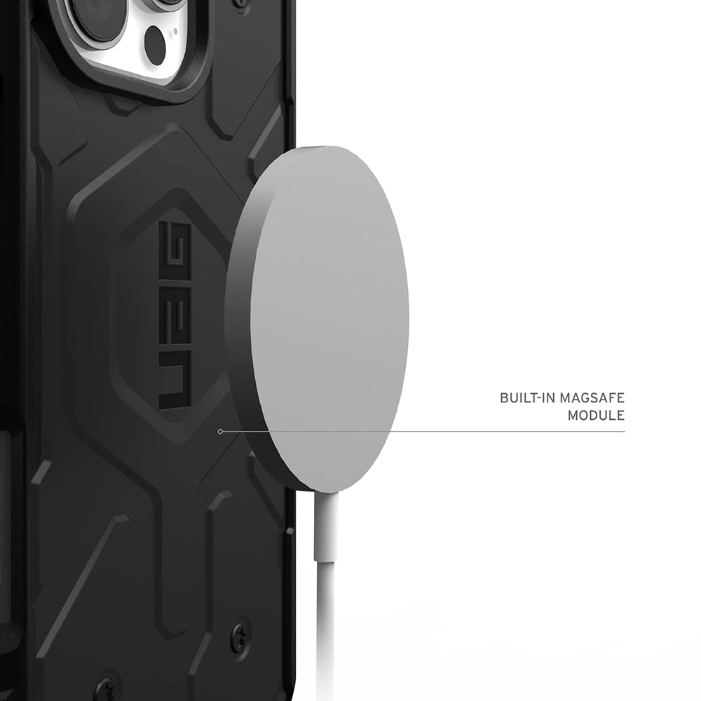 Husa de protectie UAG Pathfinder MagSafe compatibil cu iPhone 17 Pro, Negru