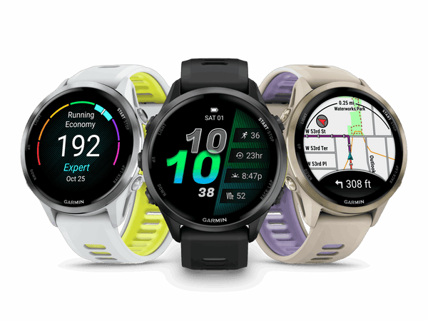 Trei ceasuri Garmin Forerunner 970 în culori diferite, imagine oficială Garmin