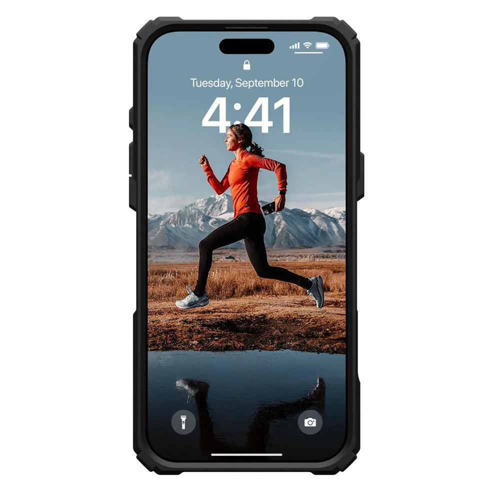 Husa de protectie UAG Plasma XTE MagSafe compatibil cu iPhone 16 Pro Max, Negru Clear