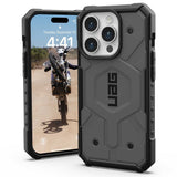 Husa de protectie UAG Pathfinder MagSafe compatibil cu iPhone 15 Pro, Argintiu