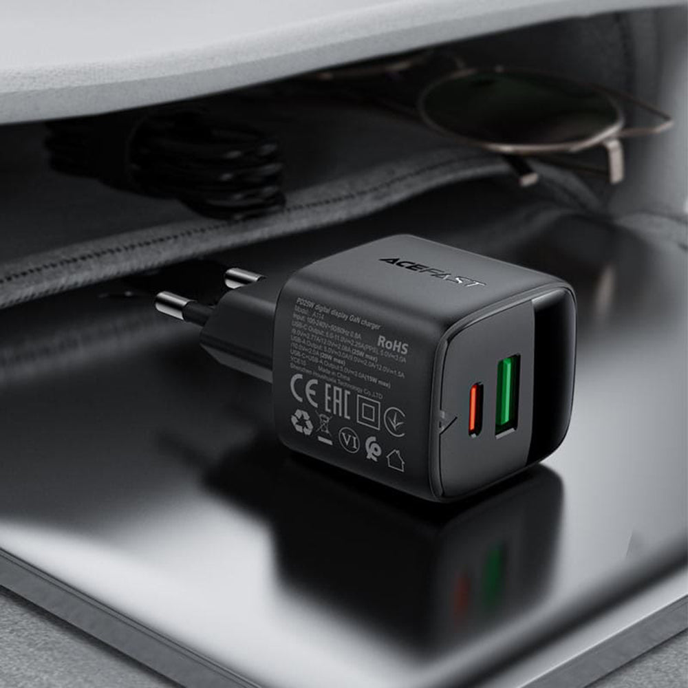Incarcator Acefast (A114), with Digital Display, Fast Charging, GaN, USB, Type-C, PD25W, 5V/3A, Negru