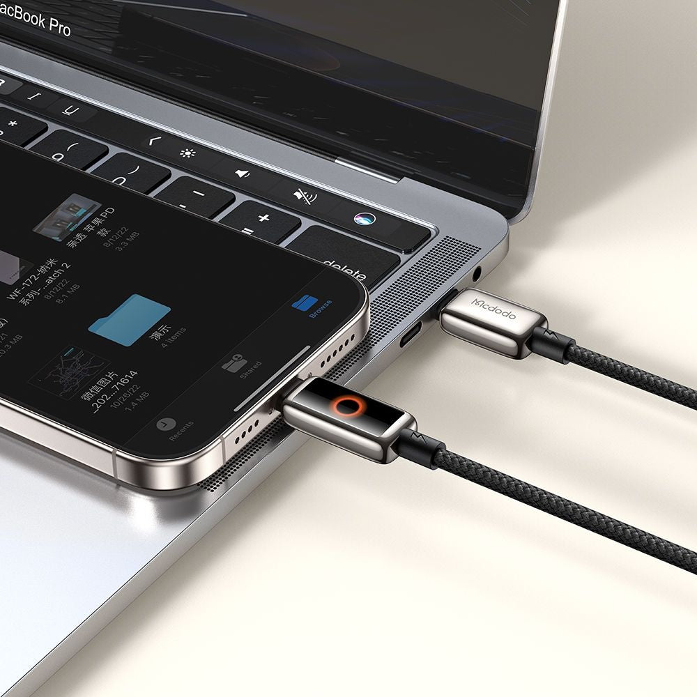 Cablu Mcdodo (CA-6680), with Breathing Light LED Display, USB-C to USB-C, Auto Power Off, 100W, 1.2m, Negru