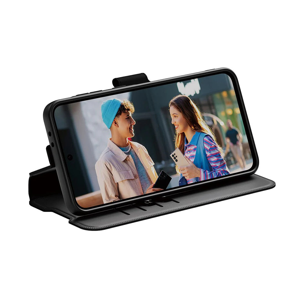 Husa de protectie PanzerGlass® CARE Feature Kickstand Wallet compatibil cu Samsung Galaxy A36 5G, Negru