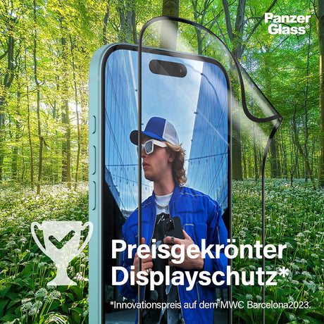 Folie de protectie PanzerGlass® Ultra-Wide Fit EyeCare compatibil cu iPhone 16 Pro, Negru