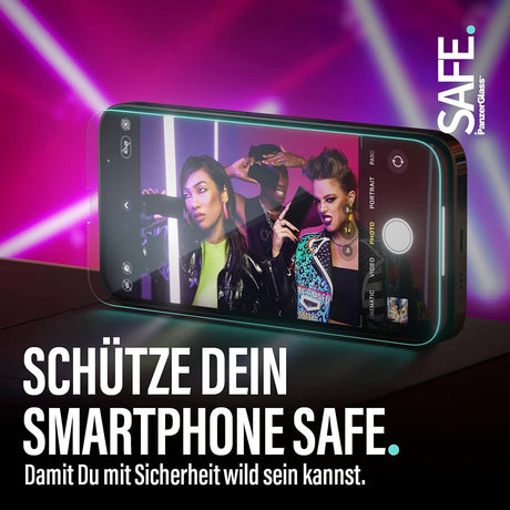 Folie de protectie PanzerGlass® SAFE. Ultra-Wide Fit w. Aligner compatibil cu Samsung Galaxy S24 FE, Transparent