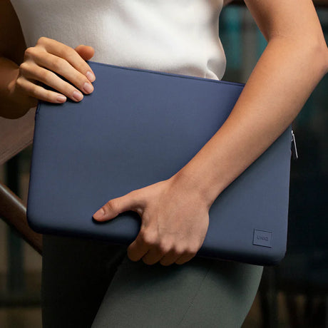 Husa Laptop UNIQ Cyprus, Waterproof, Neopren, Albastru