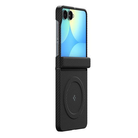 Spigen Air Skin védőtok, kompatibilis a Samsung Galaxy Z Flip8 készülékkel, fekete