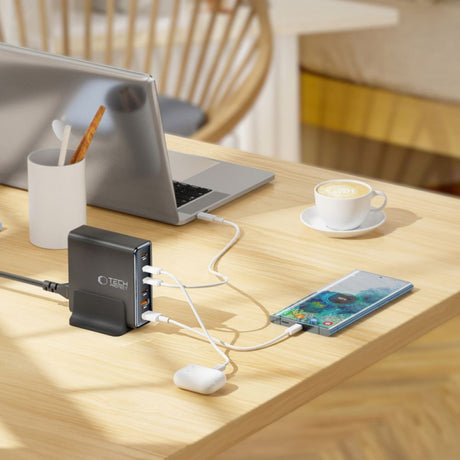 Tech-Protect DC80W hálózati adapter, 80W, 3A, 2 db USB-A - 4 db USB-C